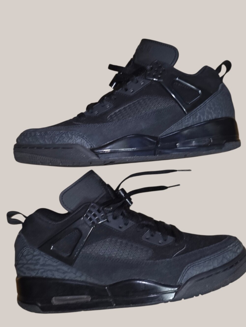 Air Jordan 4 Retro "Black Cat"